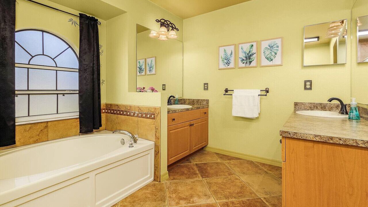 Photo of Bathroom in Centennial