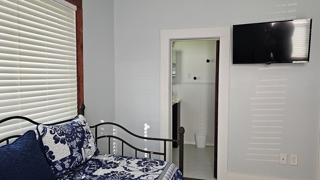 Photo of Bedroom in Winter Haven