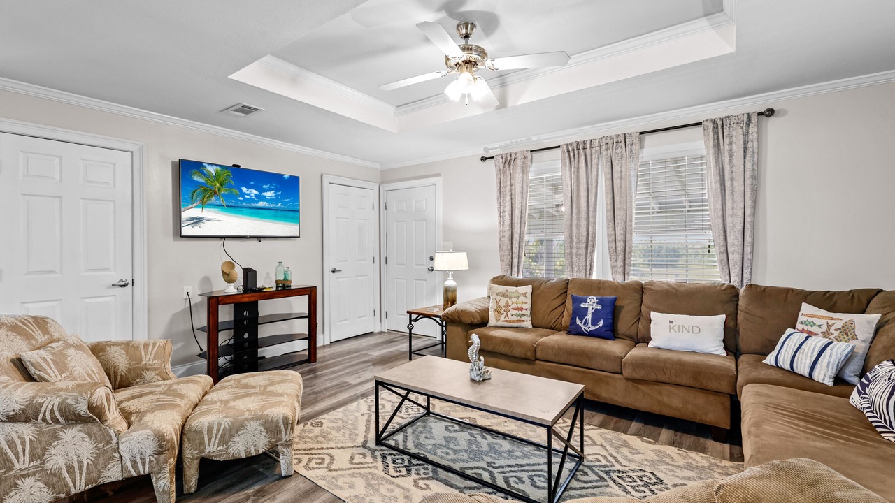 Photo of Livingroom in Saint James City
