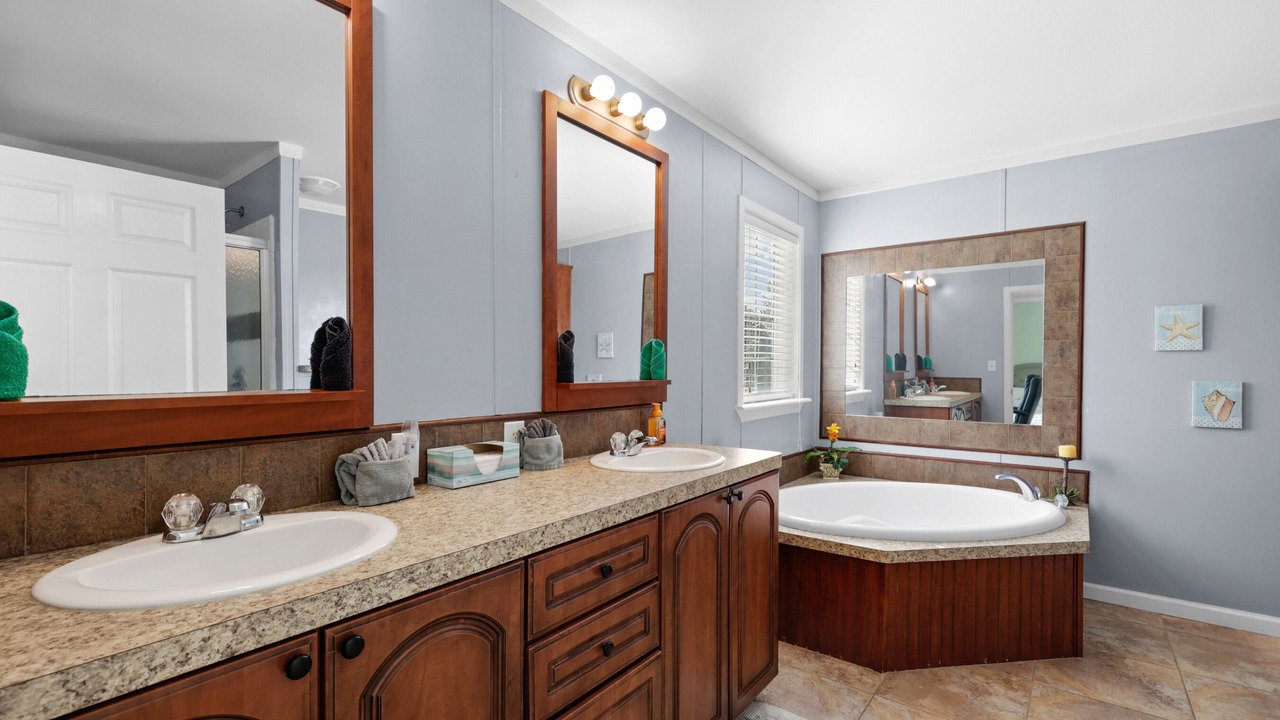 Photo of Bathroom in Saint James City