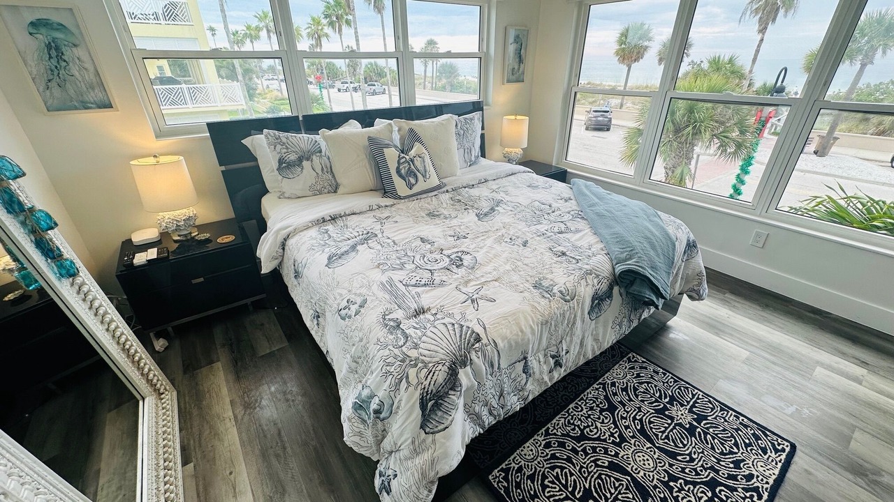 Photo of Bedroom in Pass-a-Grille