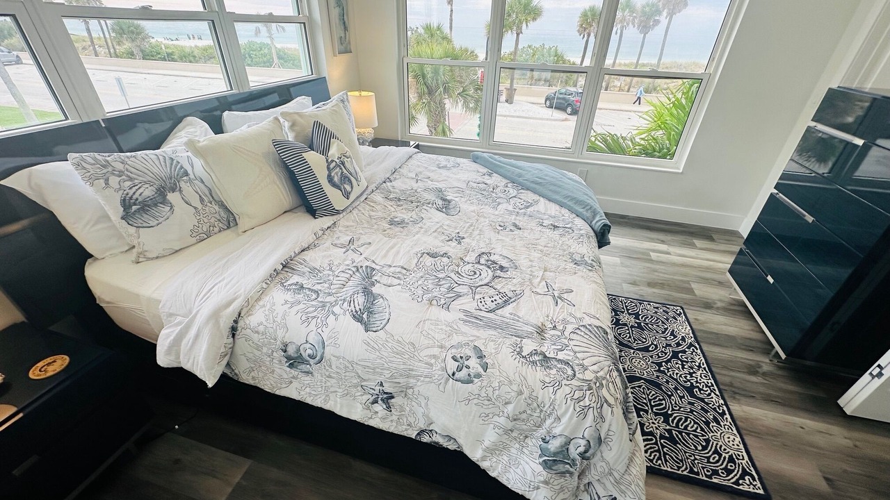 Photo of Bedroom in Pass-a-Grille
