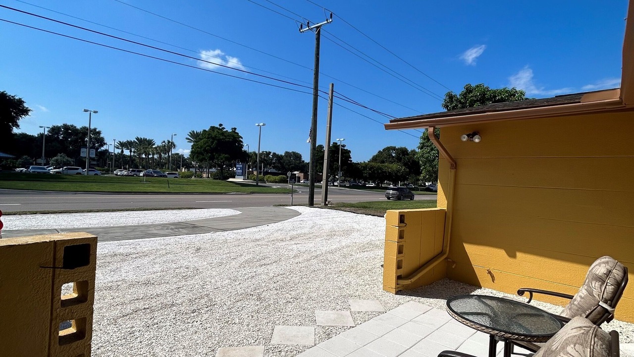 Photo of Outdoor in Bayshore Gardens