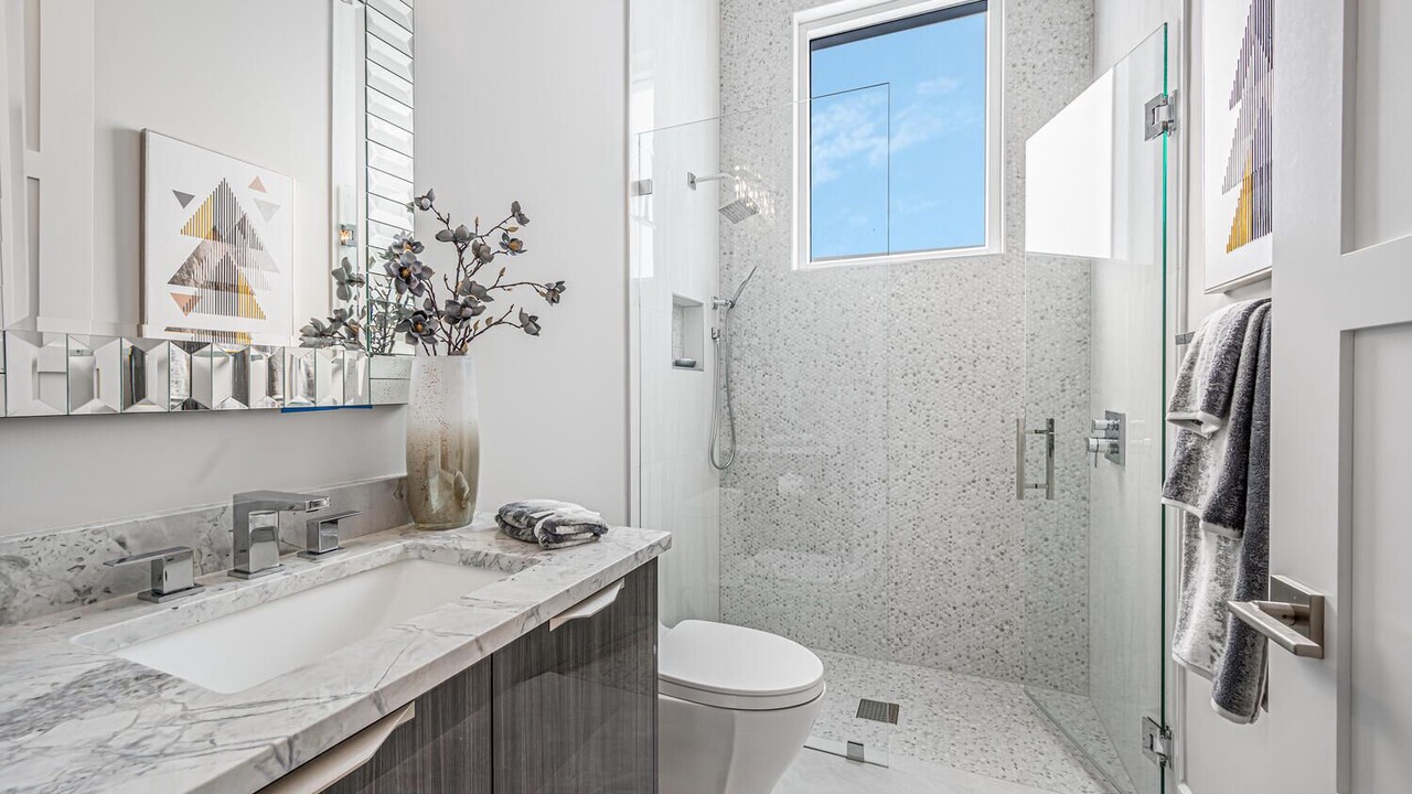 Photo of Bathroom in Naples Park