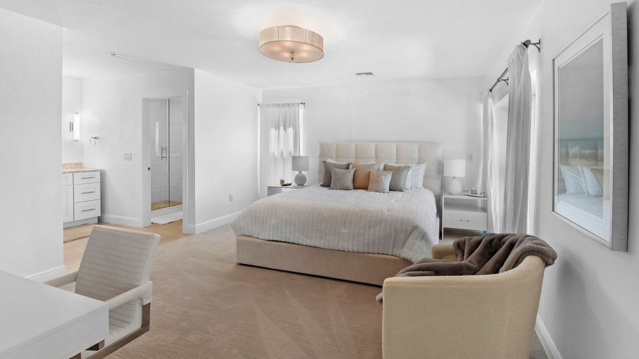 Photo of Bedroom in Isles of Capri