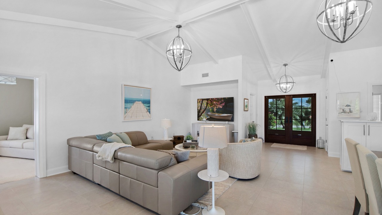 Photo of Livingroom in Isles of Capri