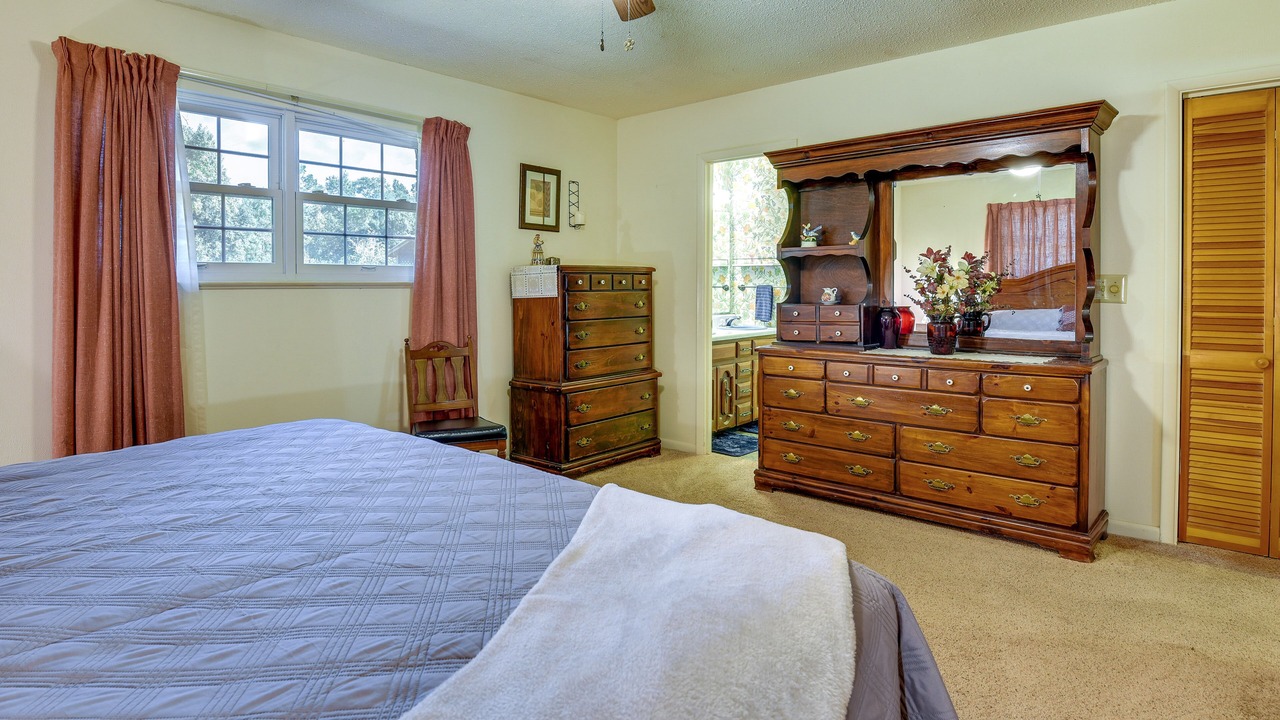 Photo of Bedroom in Chipley