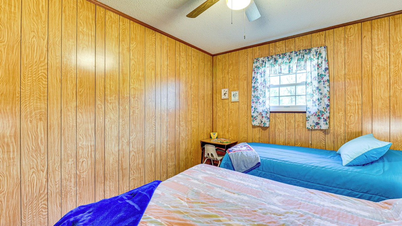 Photo of Bedroom in Chipley