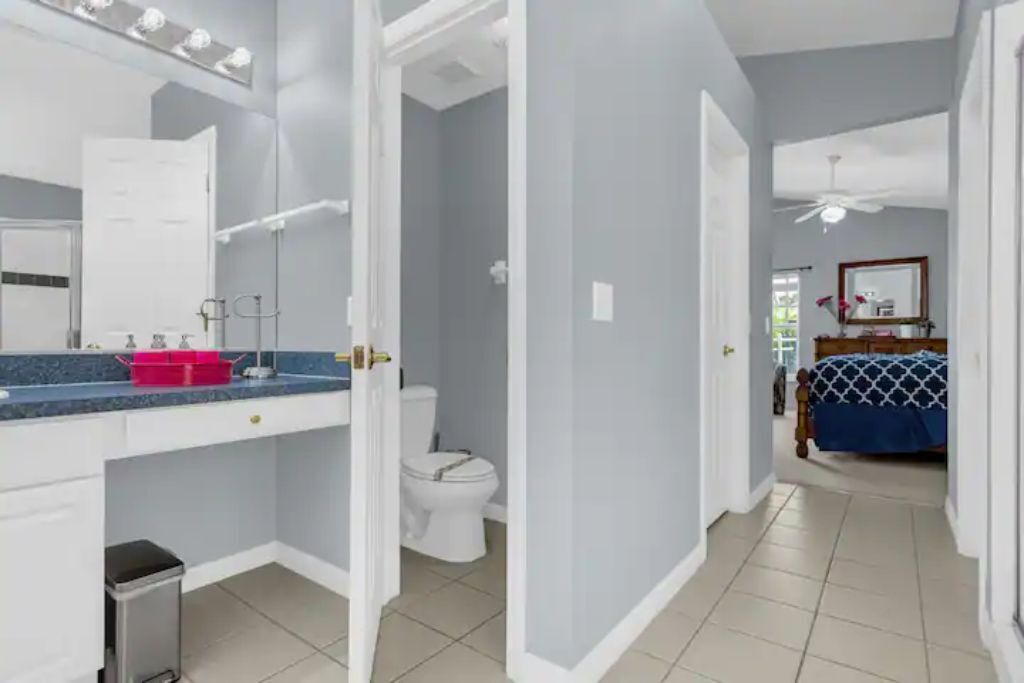 Photo of Bathroom in Highgate Park