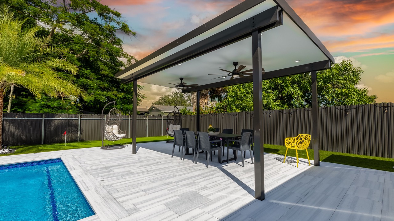 Photo of Outdoor in Kendale Lakes
