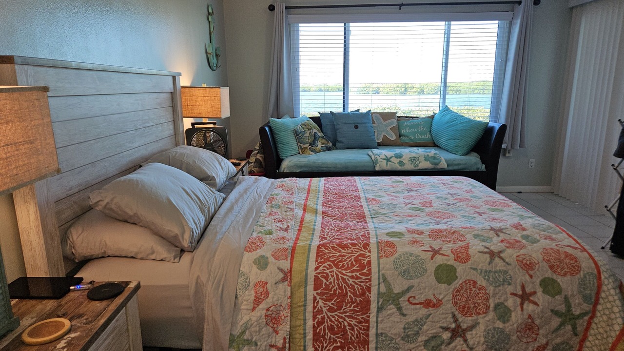 Photo of Bedroom in Bethune Beach