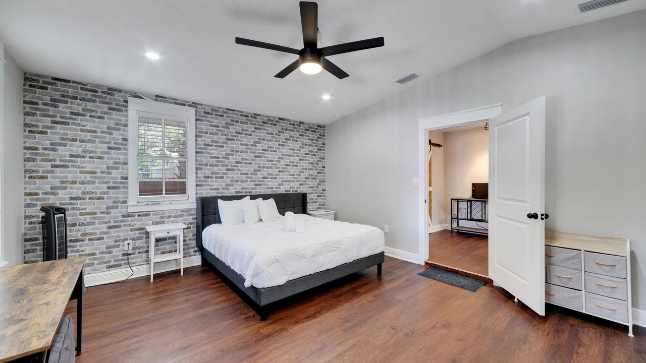 Photo of Bedroom in South Seminole Heights