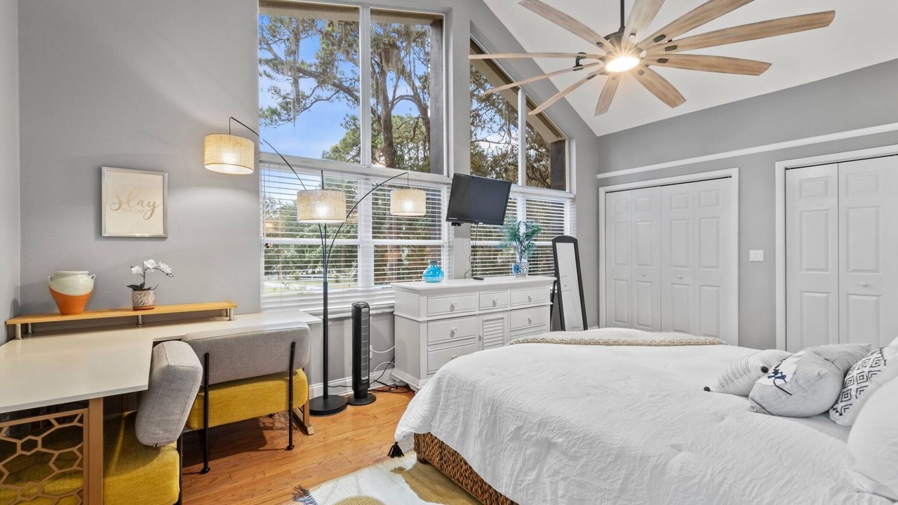 Photo of Bedroom in Seminole