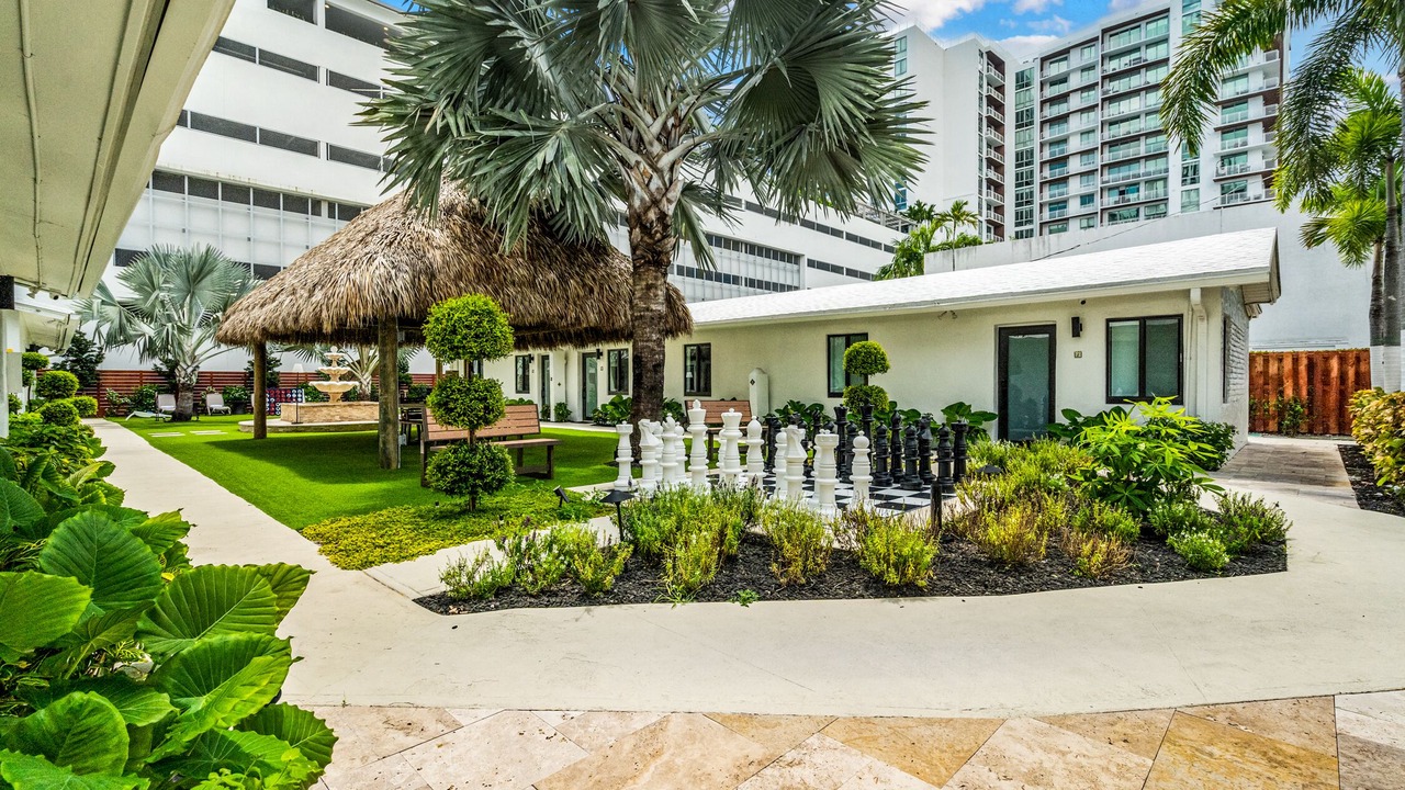 Photo of Outdoor in Flagler Village