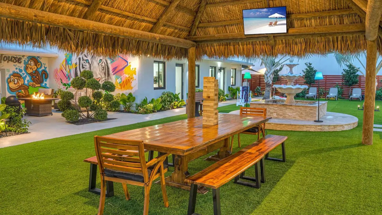 Photo of Outdoor in Flagler Village
