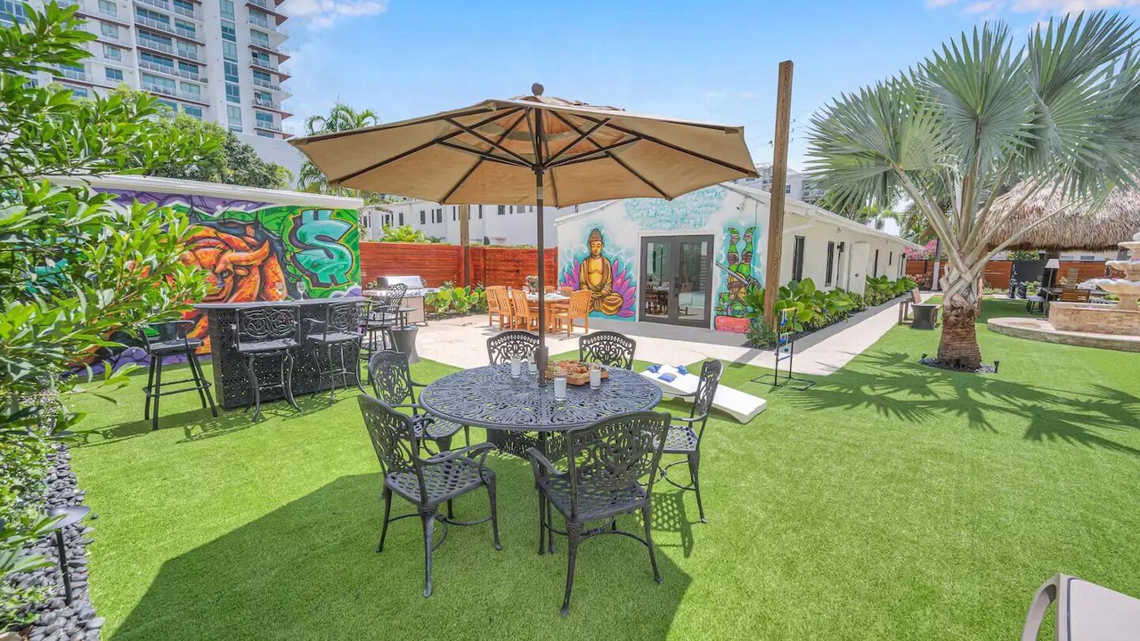 Photo of Outdoor in Flagler Village