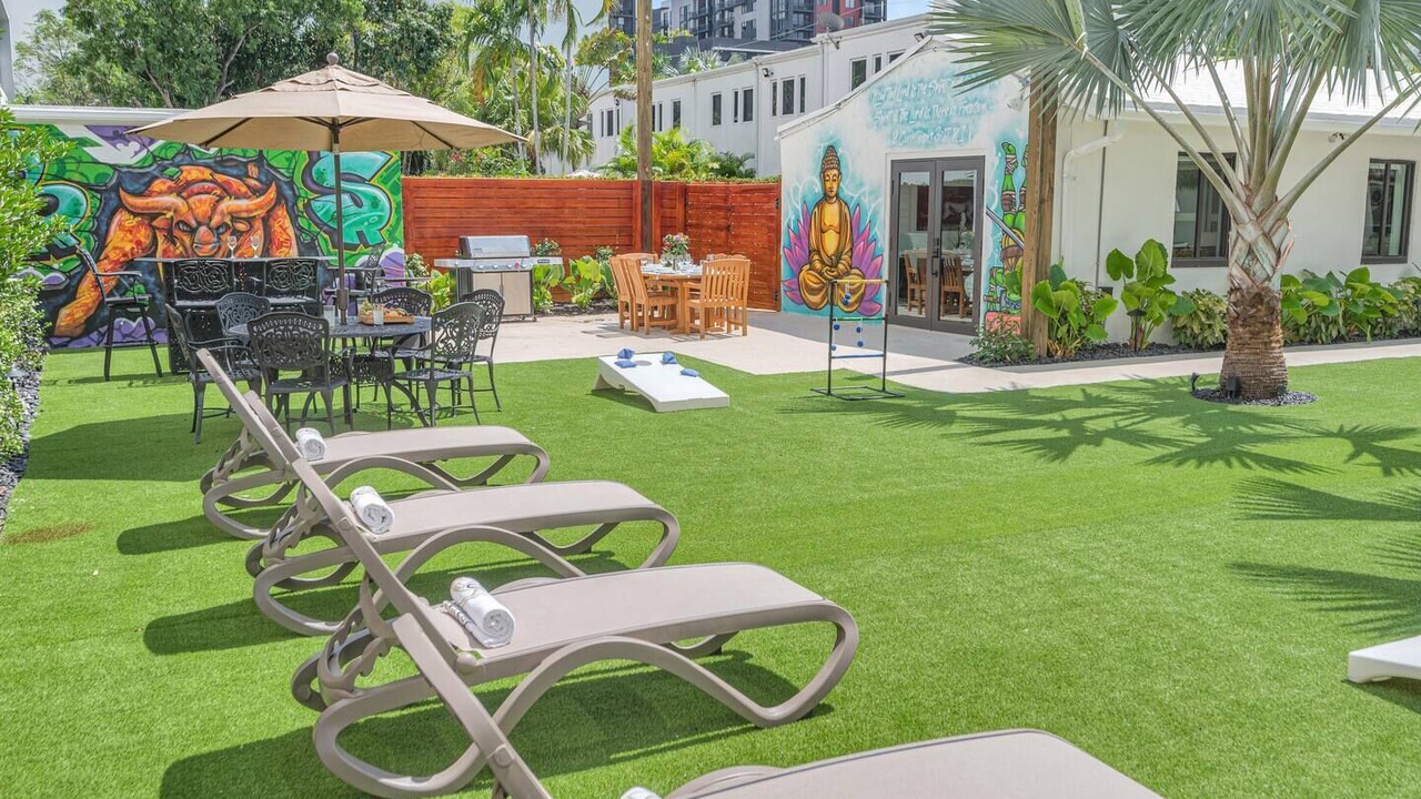 Photo of Outdoor in Flagler Village
