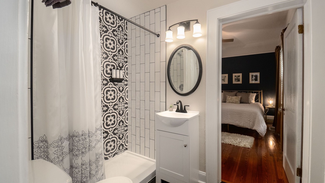 Photo of Bathroom in Lakeland