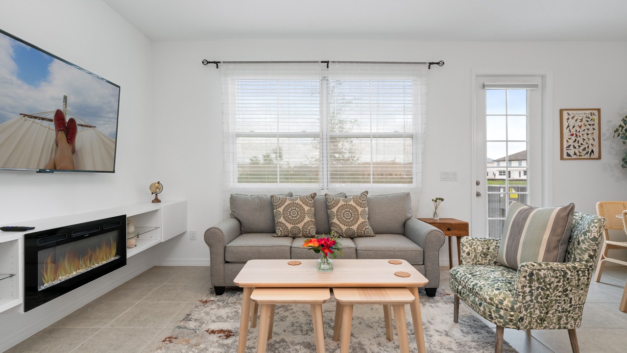 Photo of Livingroom in Davenport