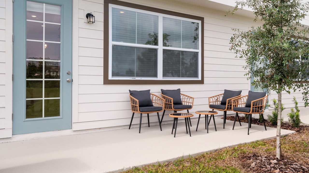 Photo of Patio Balcony in Davenport