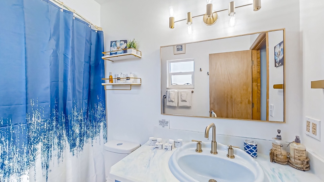 Photo of Bathroom in Port Orange
