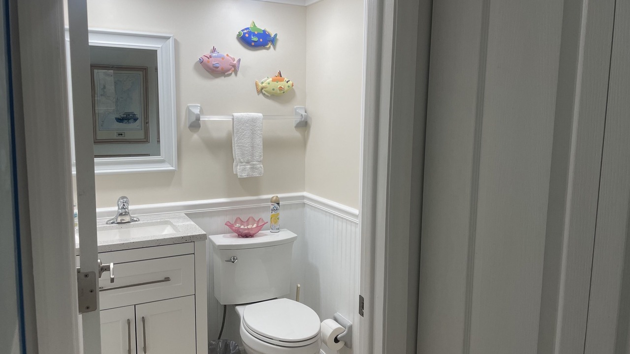 Photo of Bathroom in Bokeelia