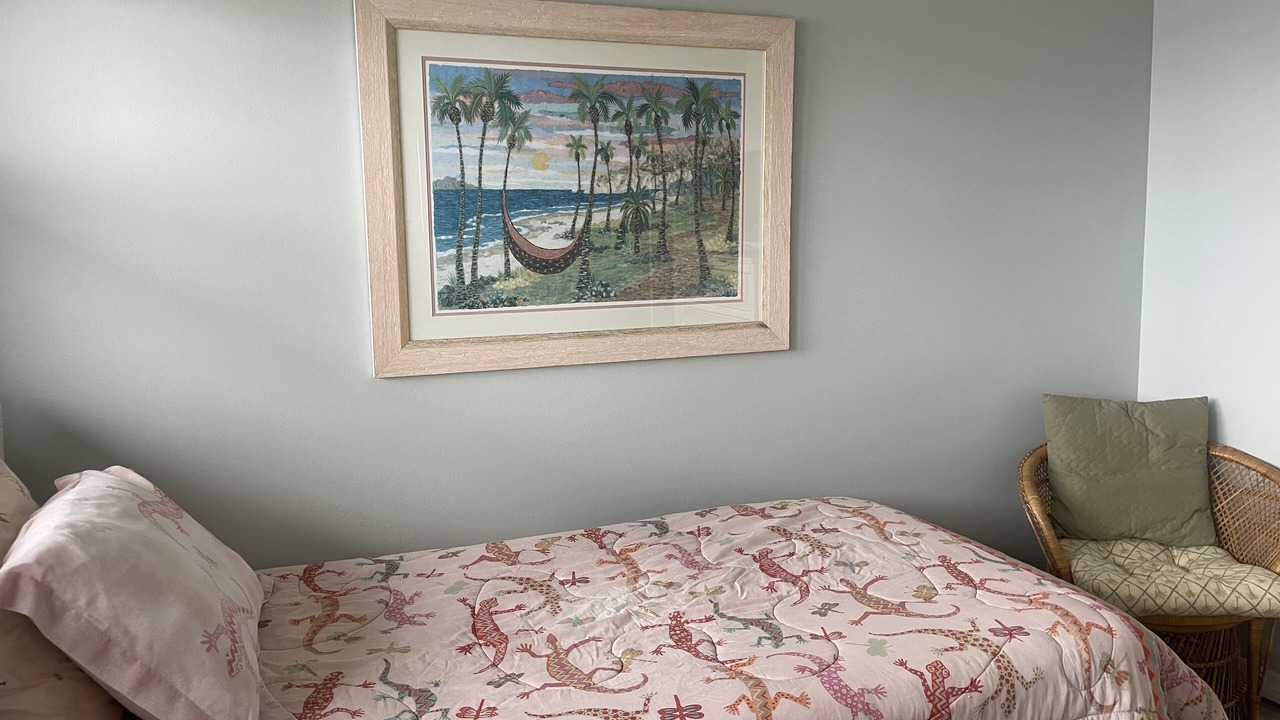 Photo of Bedroom in Bokeelia