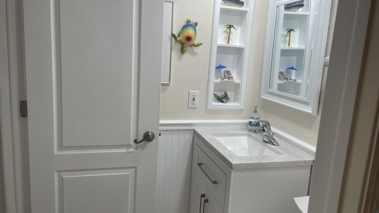 Photo of Bathroom in Bokeelia