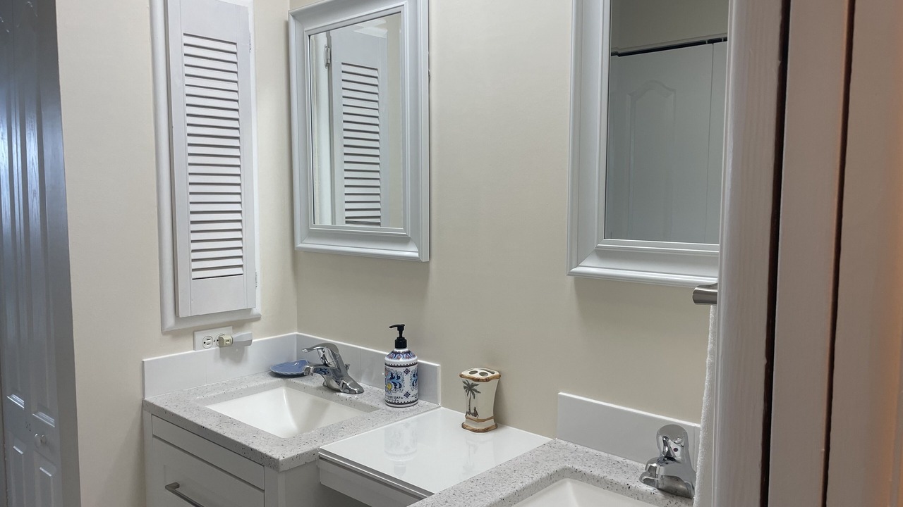 Photo of Bathroom in Bokeelia