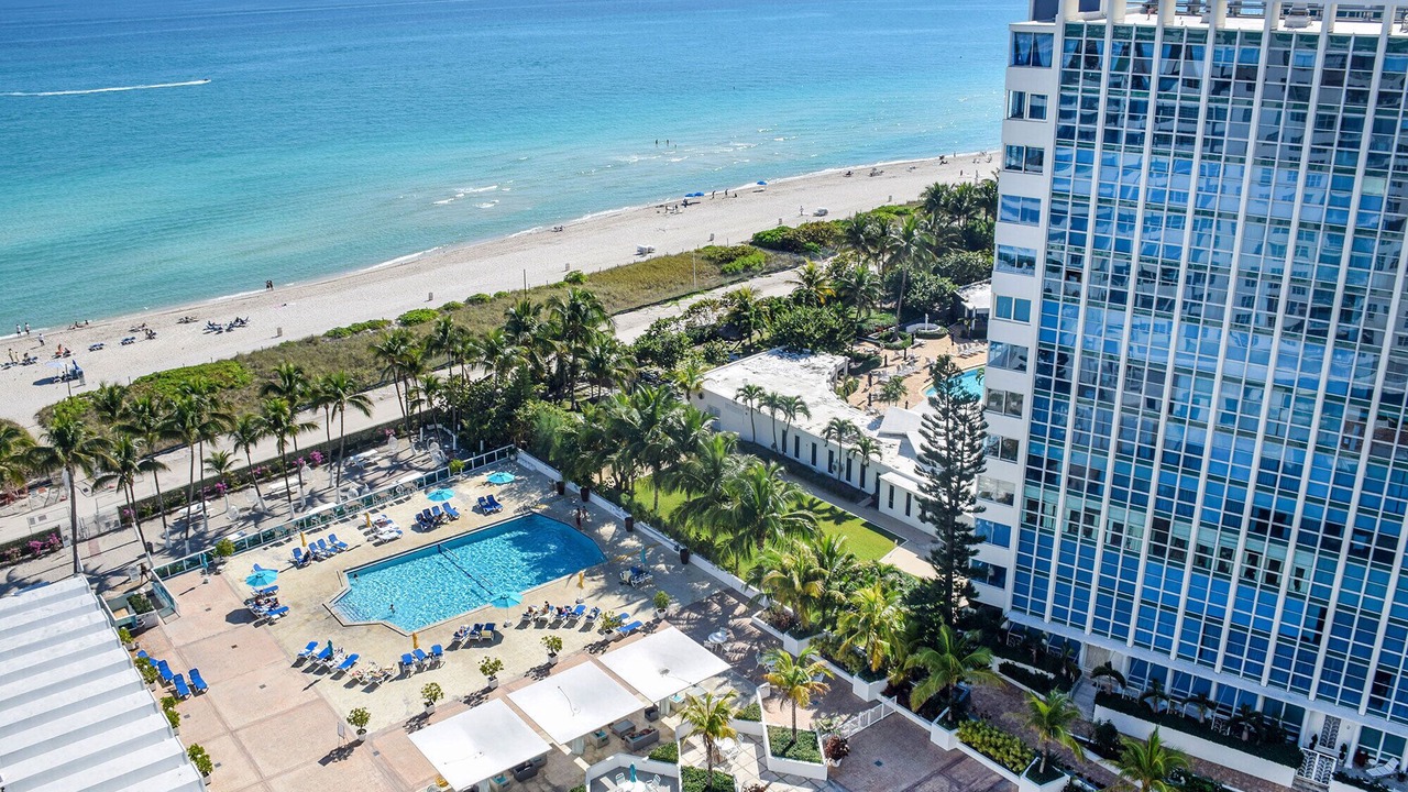 Photo of Outdoor in La Gorce