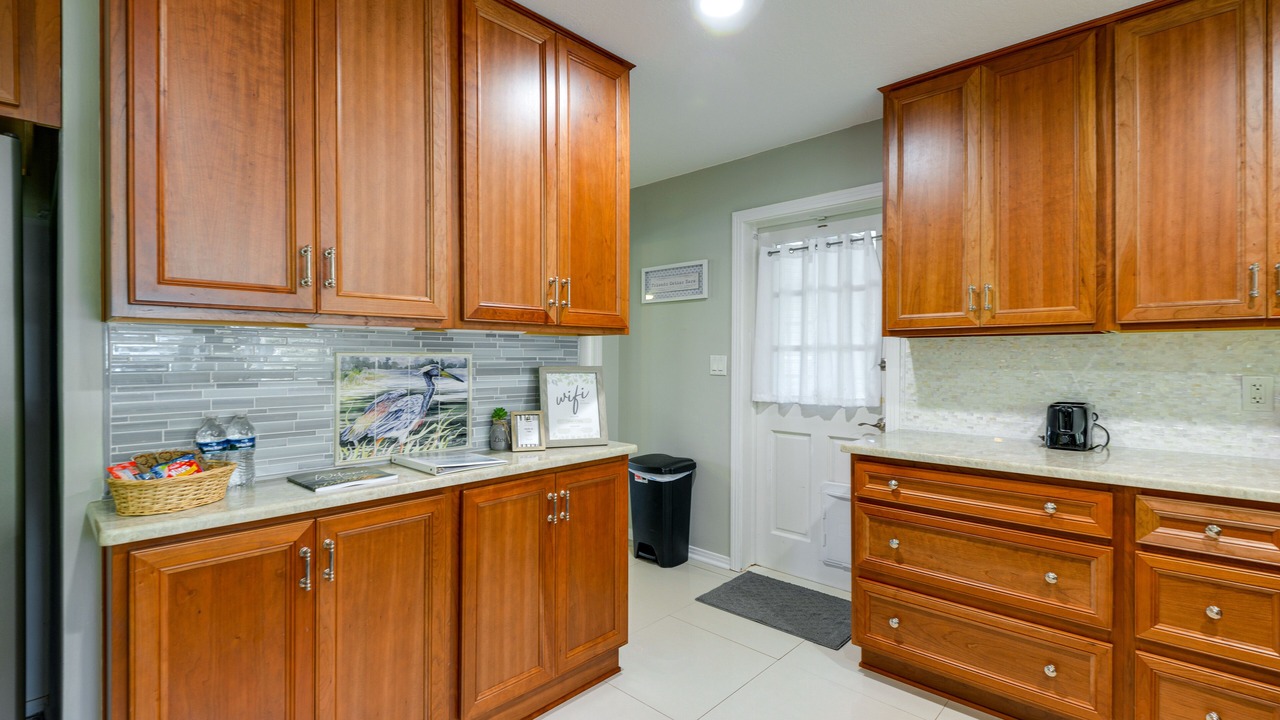 Photo of Kitchen in Putnam Hall