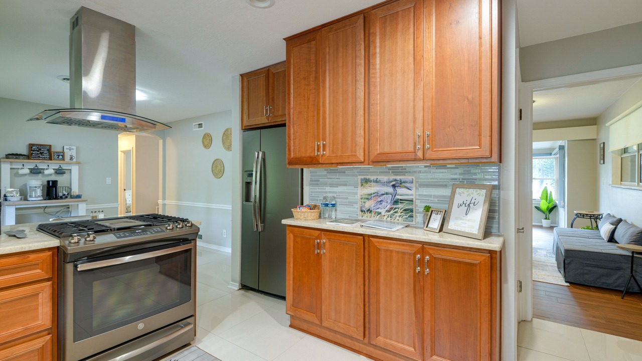 Photo of Kitchen in Putnam Hall