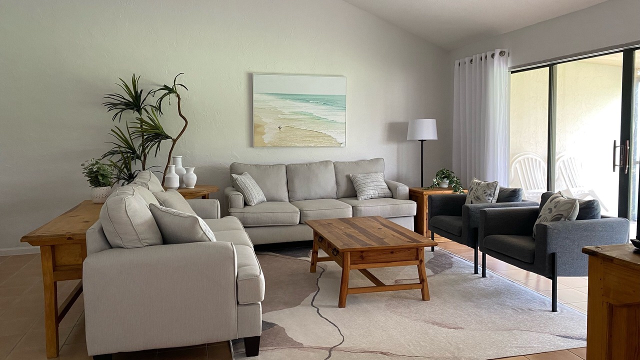 Photo of Livingroom in Hamptons at Boca Raton