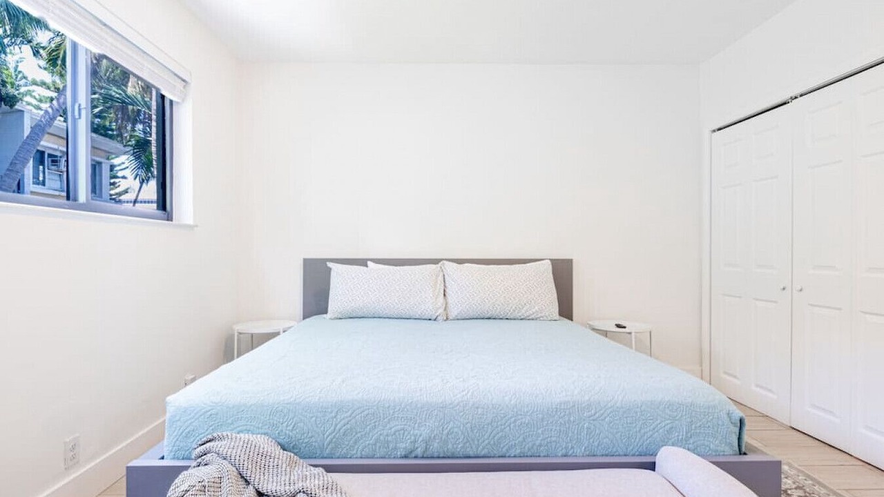 Photo of Bedroom in Bay Harbor Islands