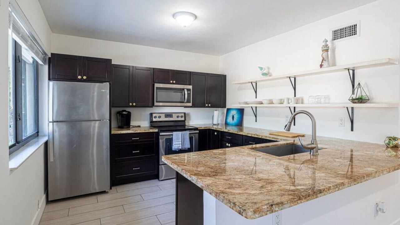 Photo of Kitchen in Bay Harbor Islands