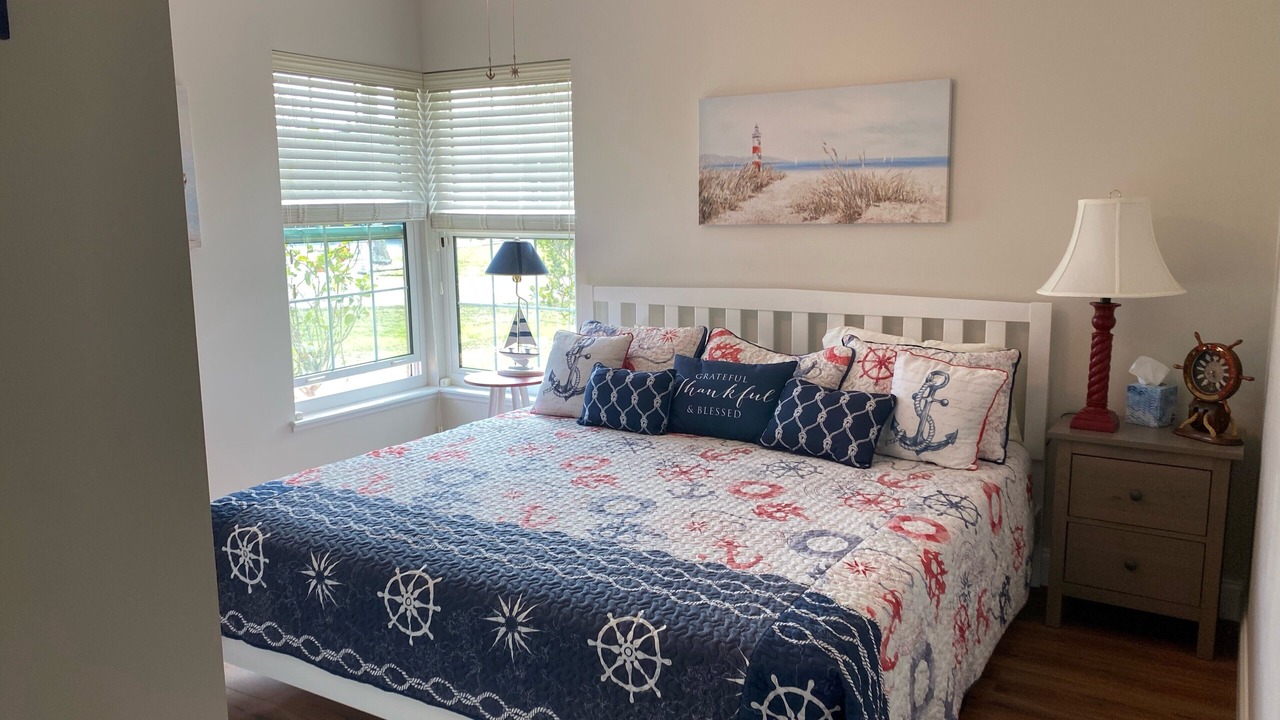 Photo of Bedroom in Deep Creek