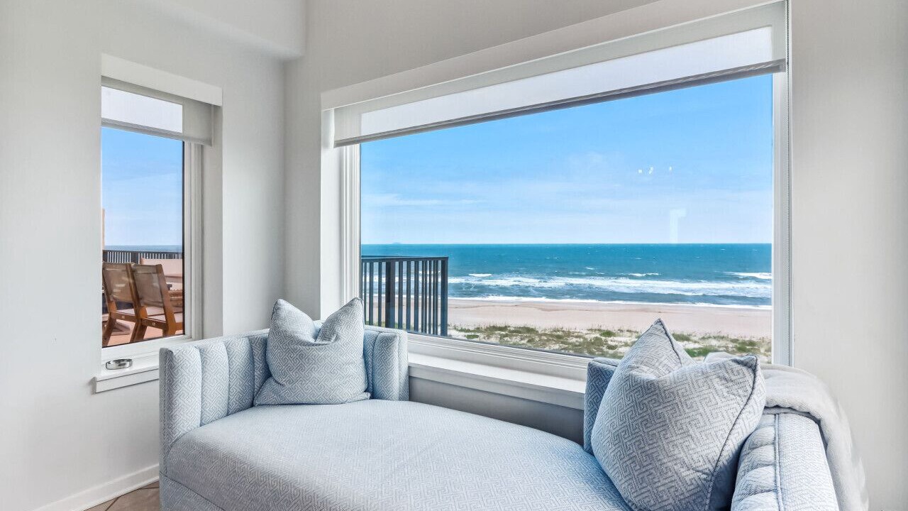 Photo of Livingroom in Fernandina Beach