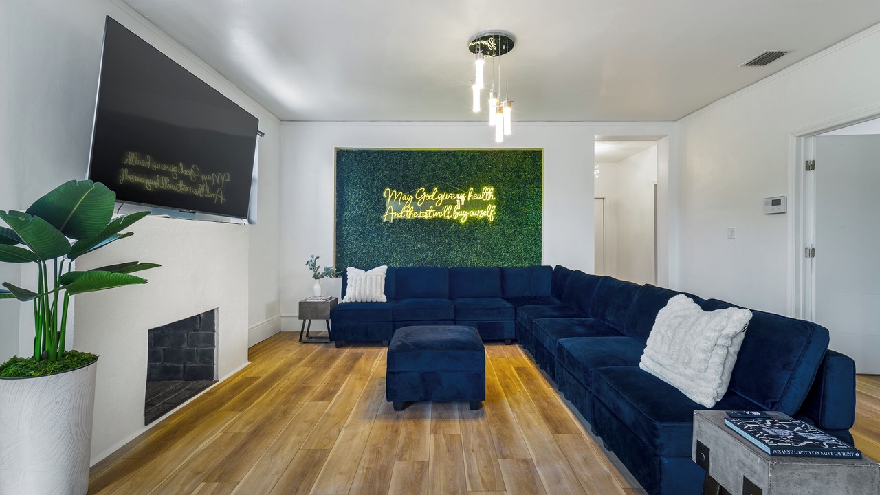 Photo of Livingroom in East Little Havana