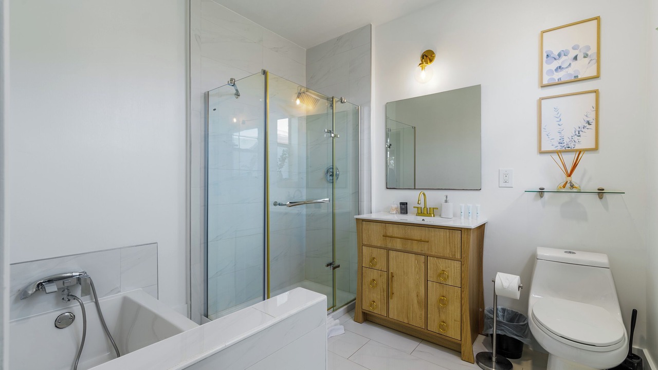 Photo of Bathroom in East Little Havana