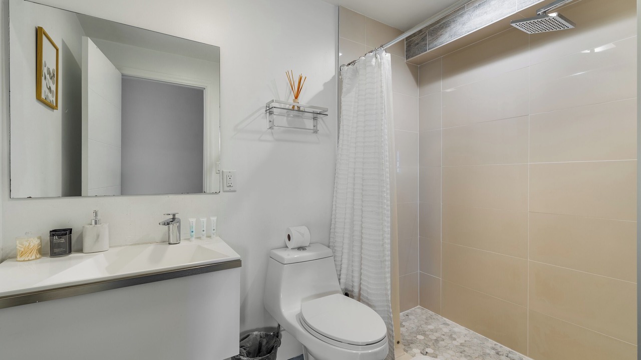 Photo of Bathroom in East Little Havana