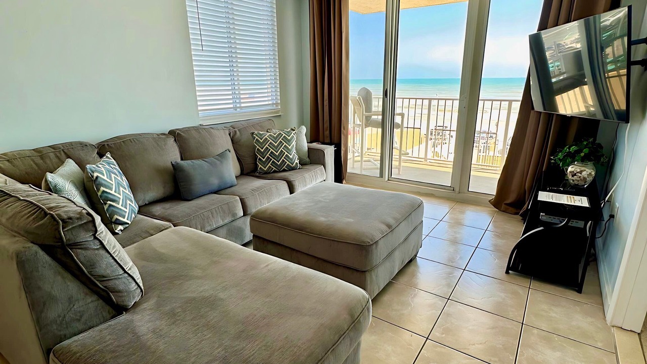 Photo of Livingroom in Horton Shores