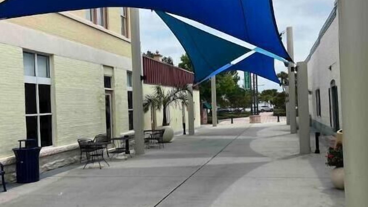 Photo of Patio Balcony in Le Barons Of Titusville