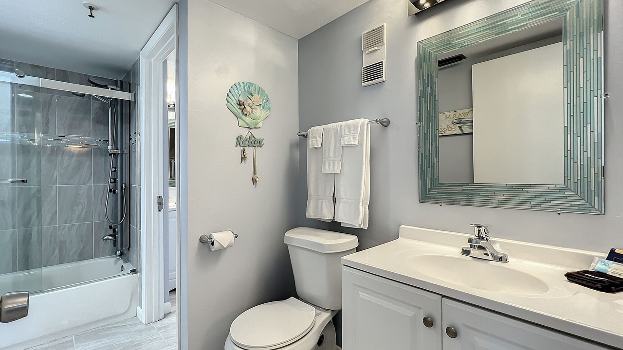 Photo of Bathroom in Horton Shores