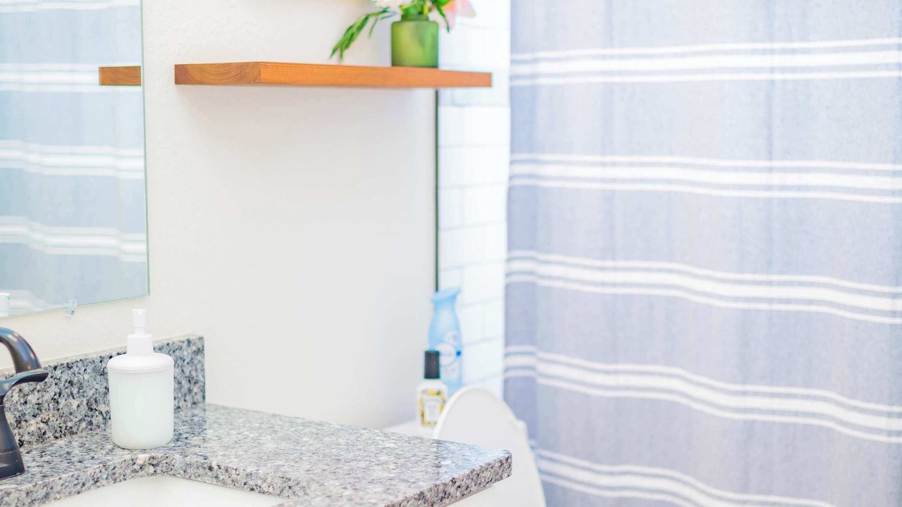 Photo of Bathroom in Pleasant Street