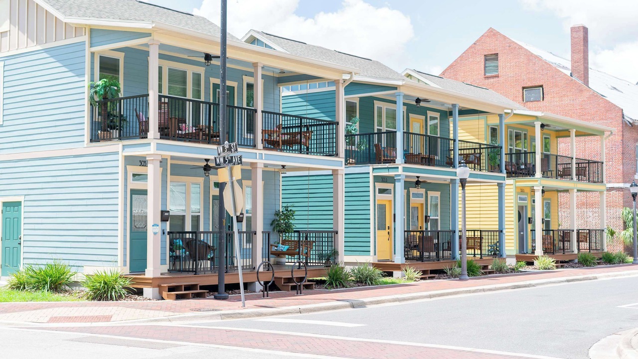 Photo of Outdoor in Pleasant Street