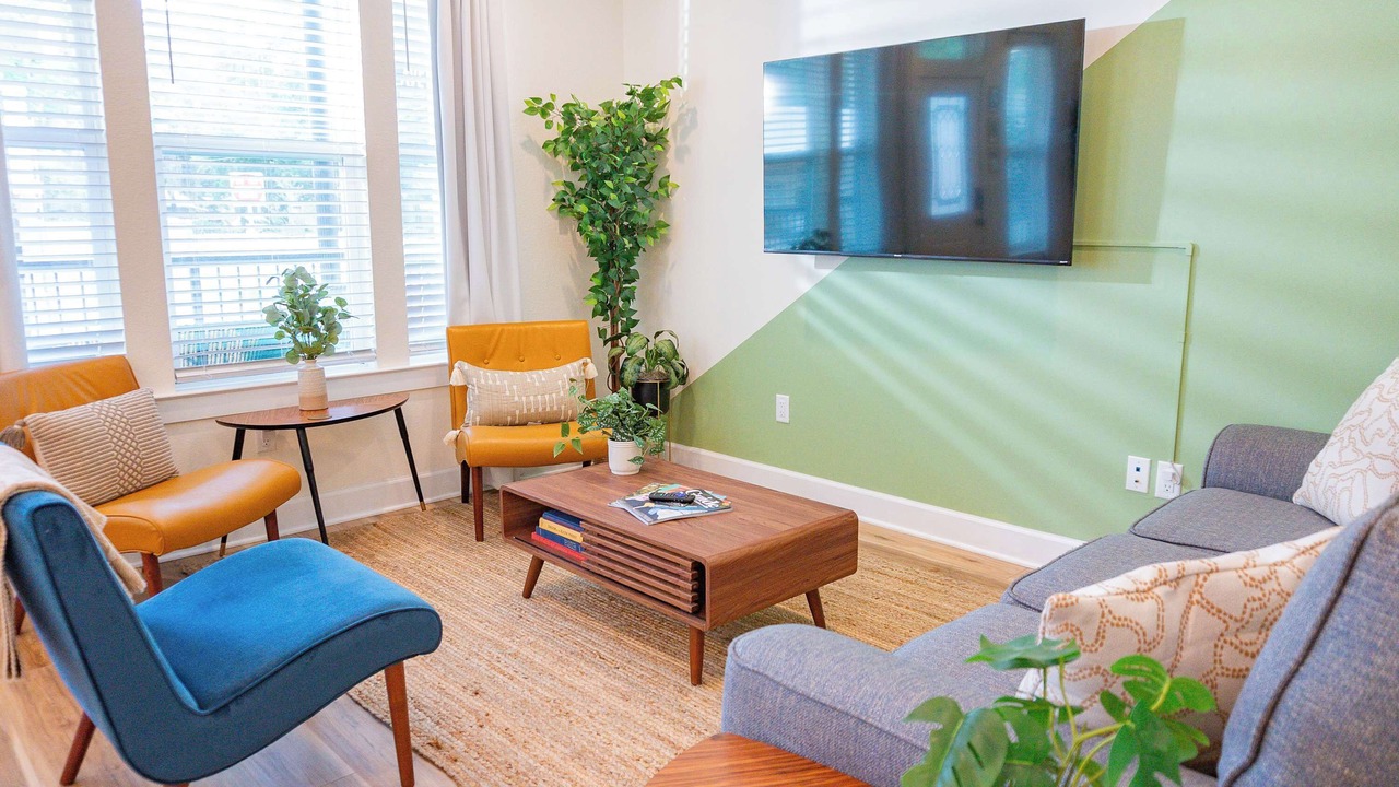Photo of Livingroom in Pleasant Street