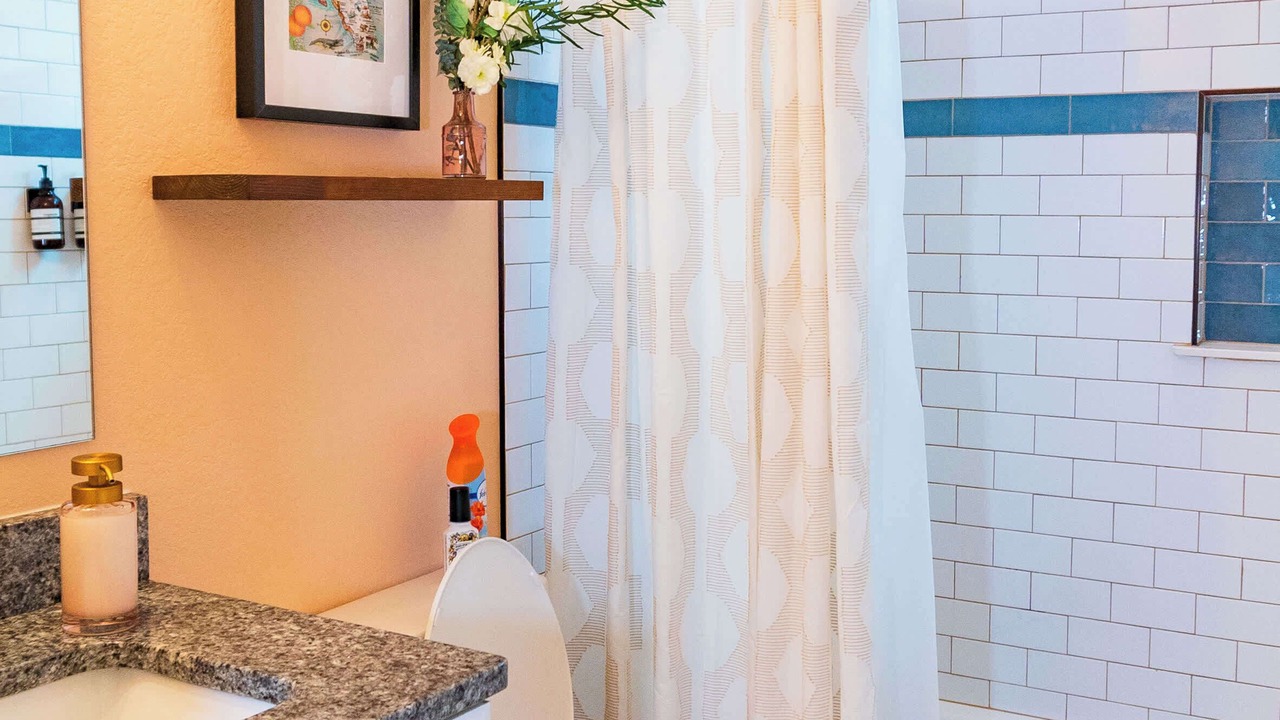 Photo of Bathroom in Pleasant Street
