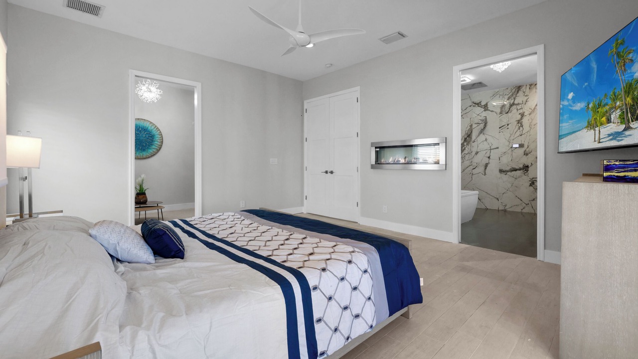 Photo of Bedroom in Estero