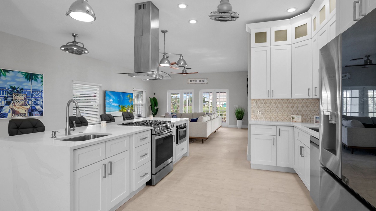 Photo of Kitchen in Estero