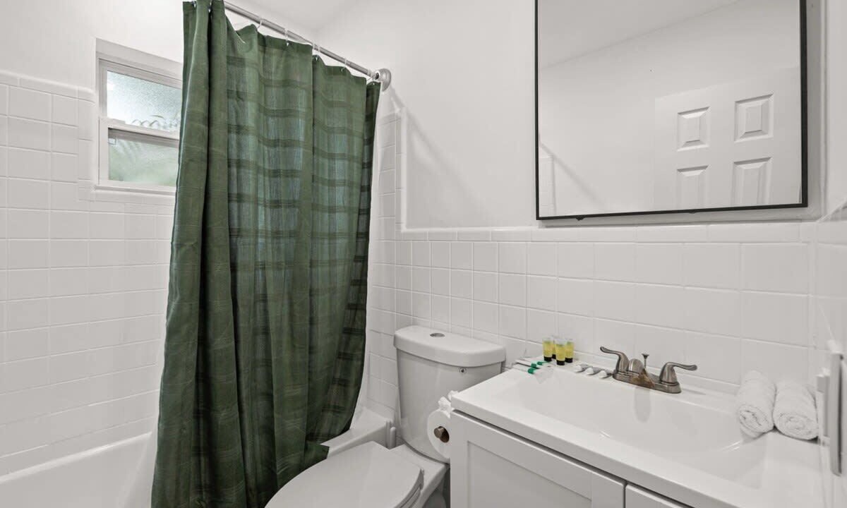 Photo of Bathroom in Sailboat Bend